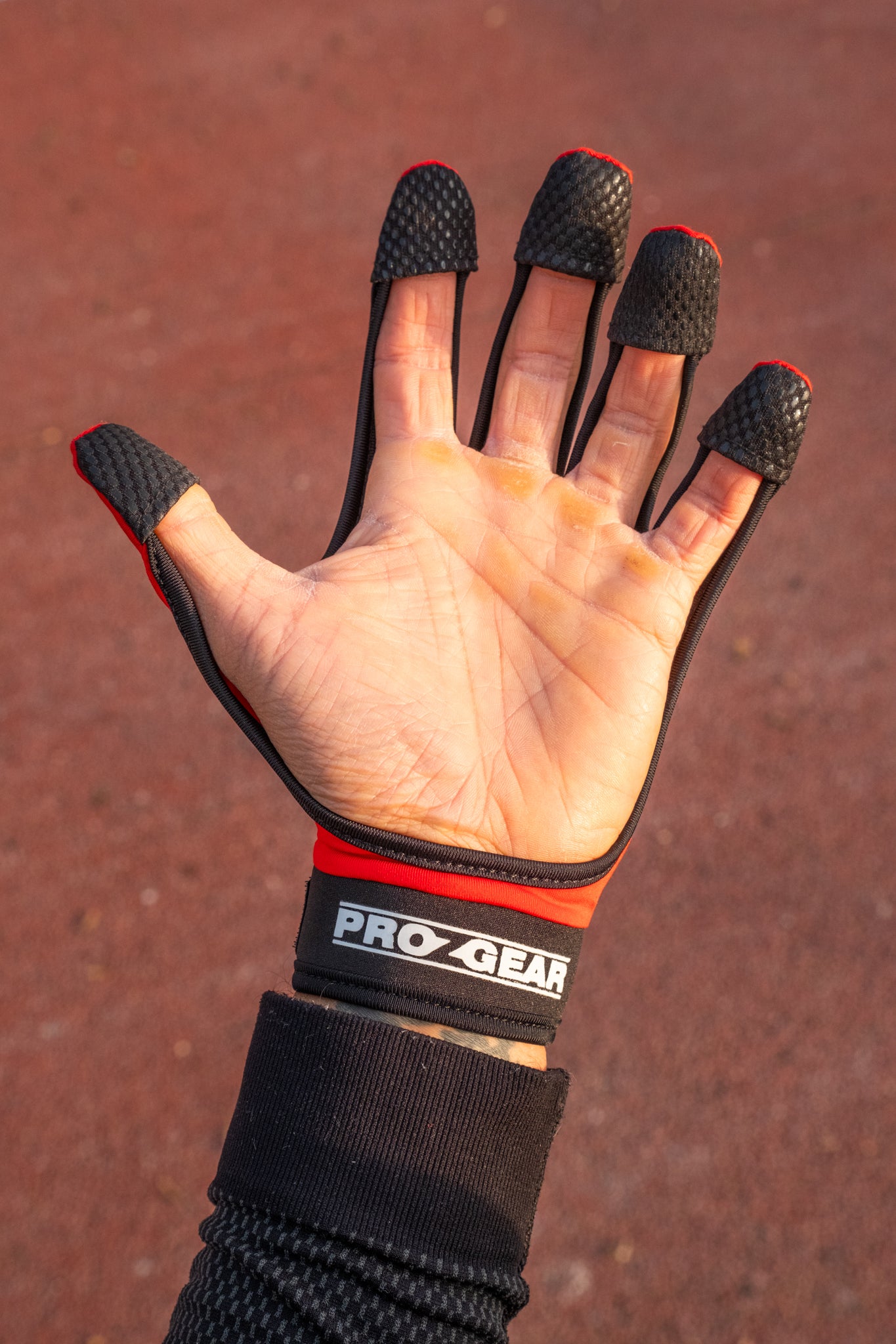 Prozgear : Paire de gants / Pair of gloves / Sport Tennis / garde le contact